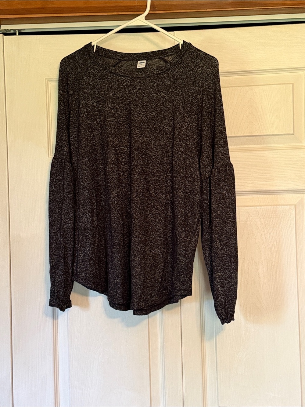 Old Navy Black Marled Long Sleeve Tee
